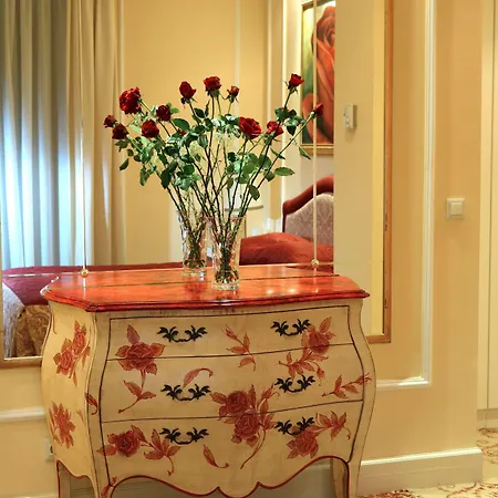 Grande Delle Rose